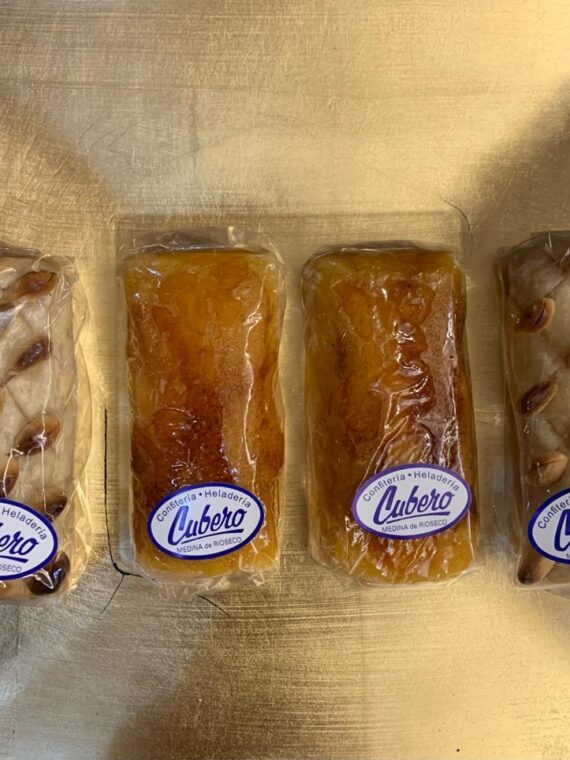 Barritas de mazapán de yema o almendra